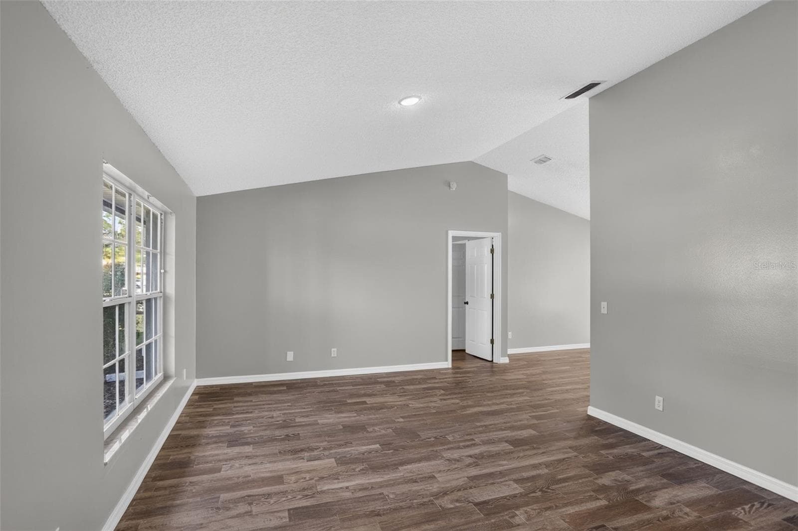 Single Family Residence at 4708 WINDWOOD DR, KISSIMMEE, photo 17 of 55
