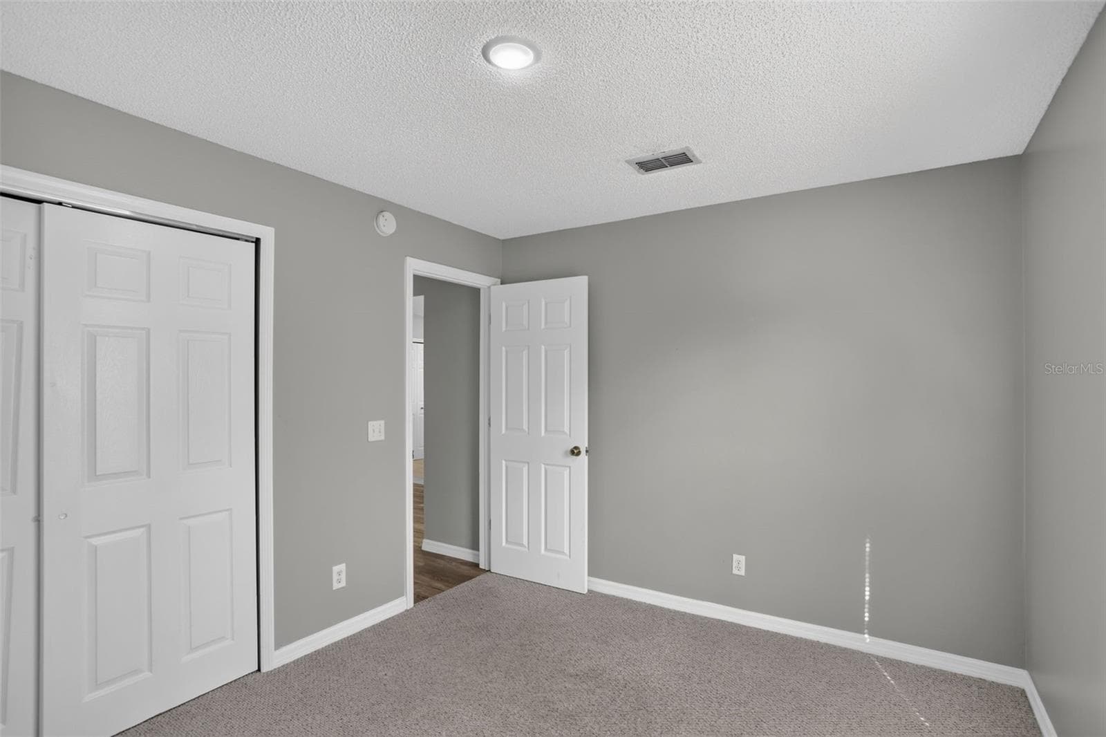 Single Family Residence at 4708 WINDWOOD DR, KISSIMMEE, photo 31 of 55