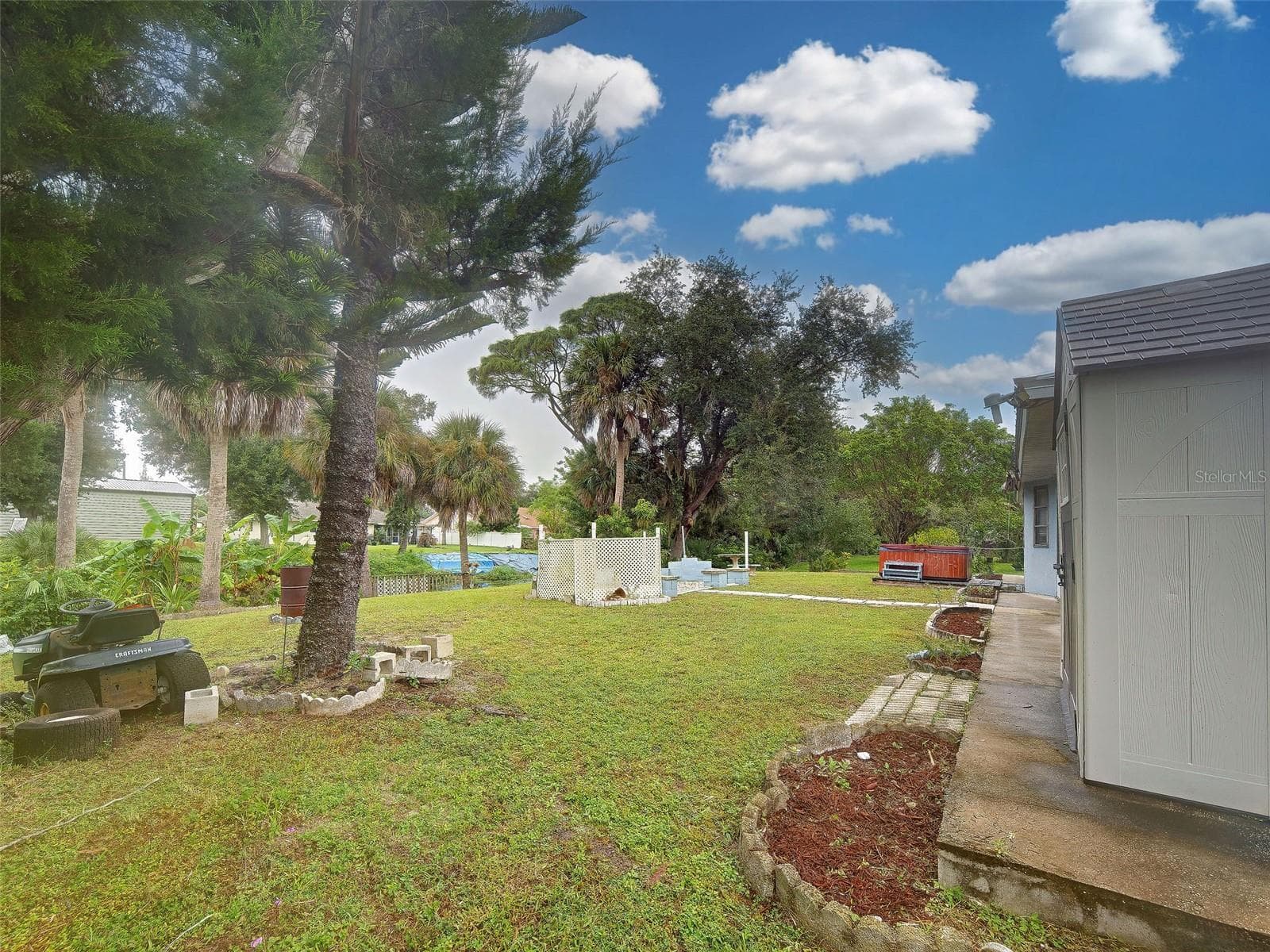 Single Family Residence at 397 DORCHESTER ST, PORT CHARLOTTE, photo 3 of 100