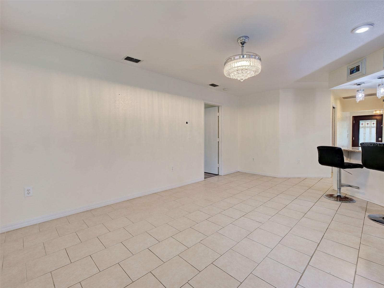 Family room - 397 DORCHESTER ST, PORT CHARLOTTE