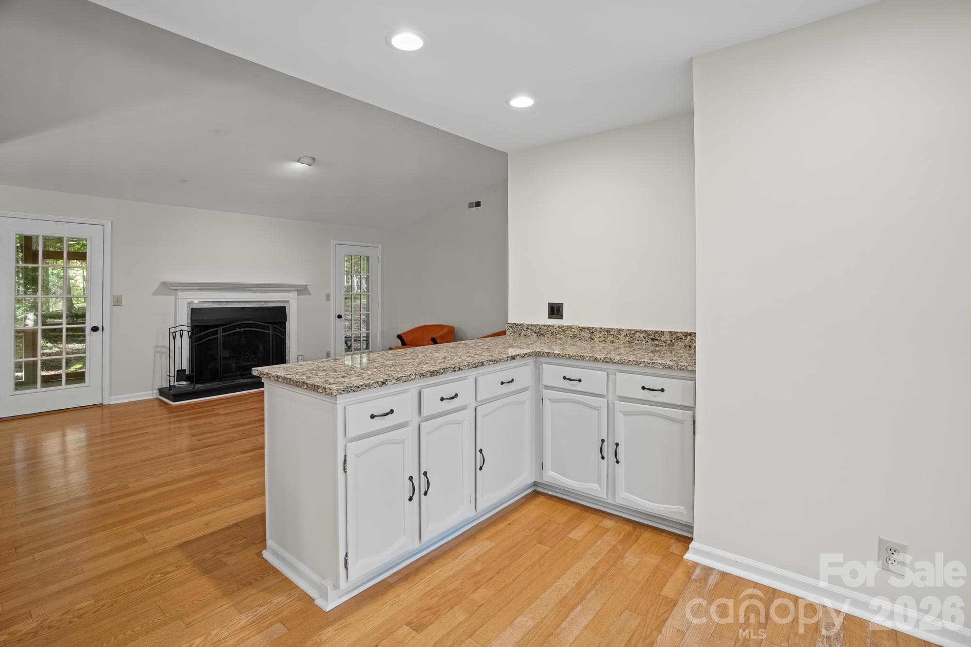Single Family Residence at 16 Woodvine Lane, Clover, photo 15 of 43