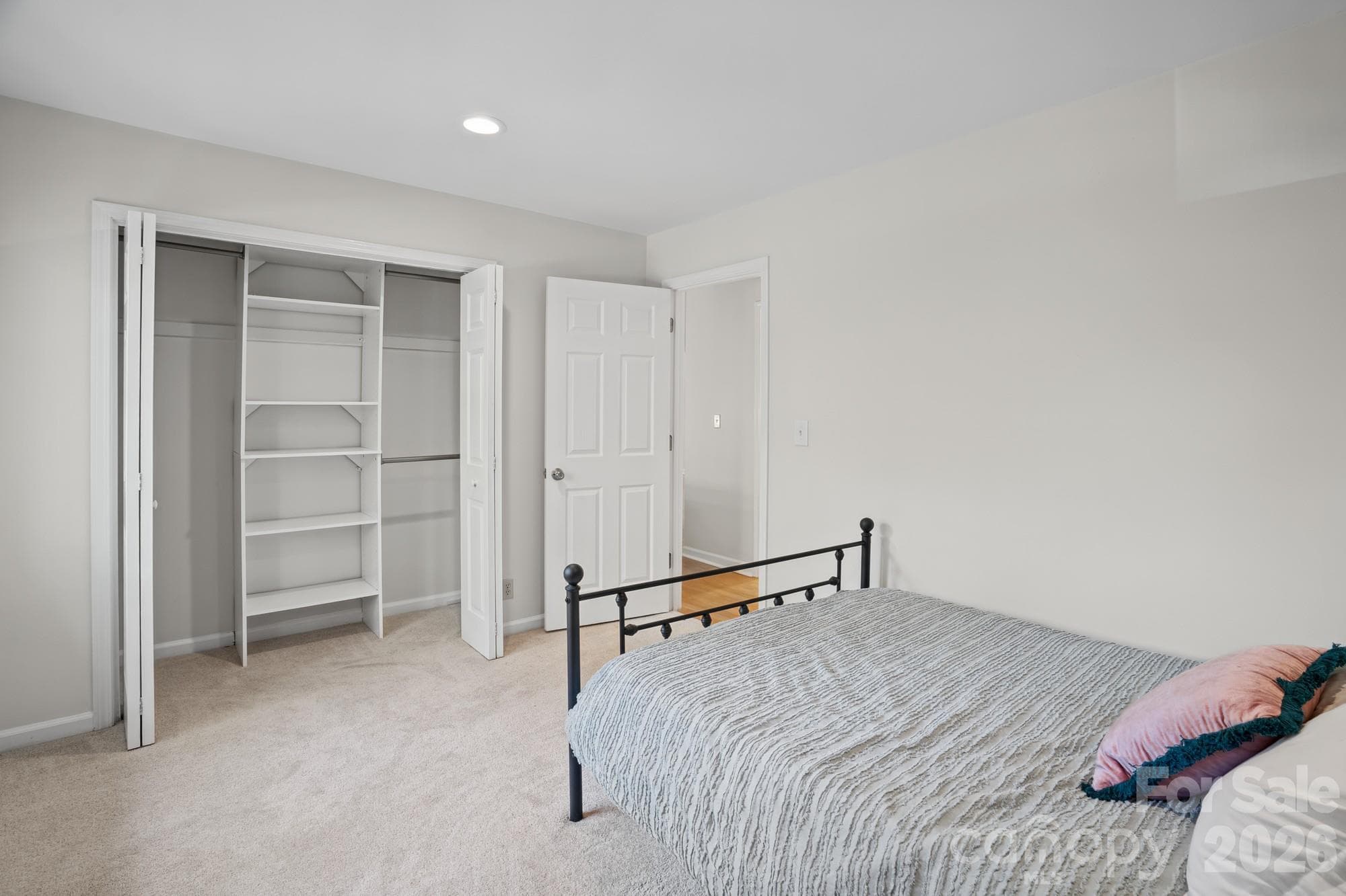 Single Family Residence at 16 Woodvine Lane, Clover, photo 29 of 43