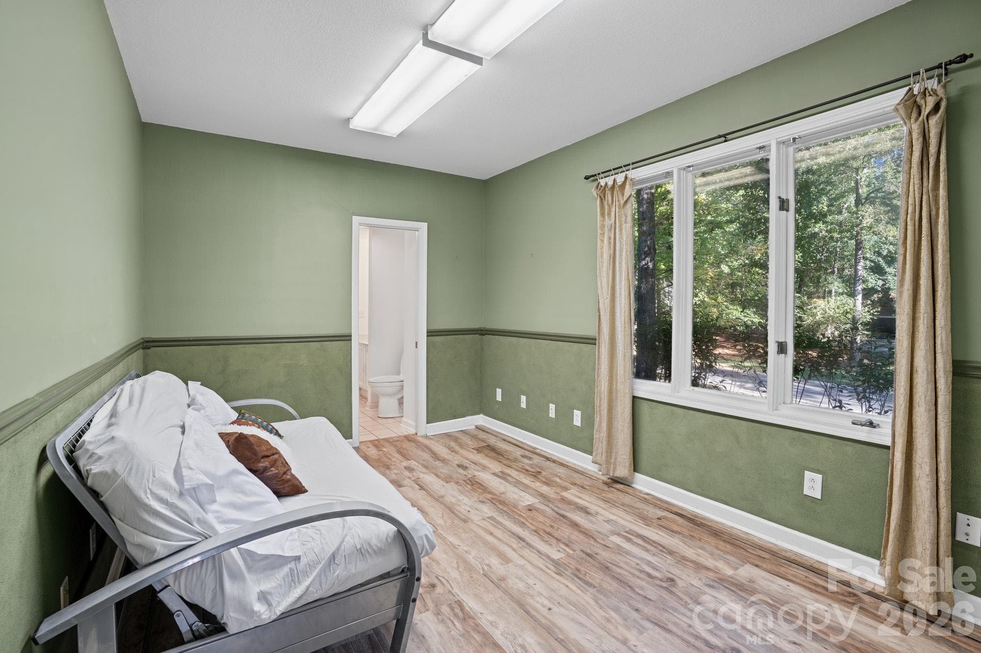 Single Family Residence at 16 Woodvine Lane, Clover, photo 33 of 43