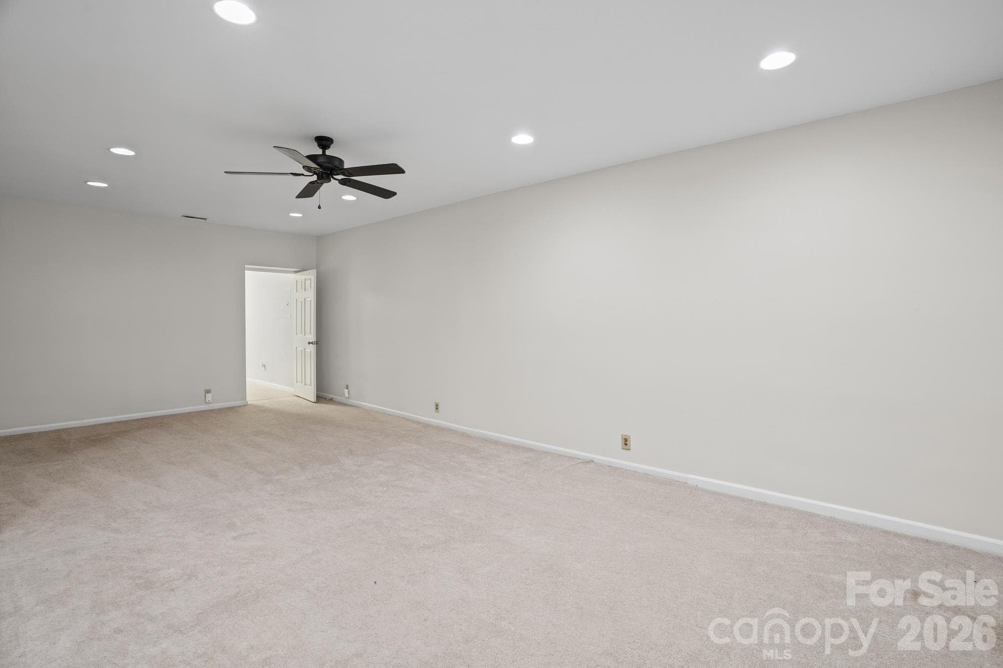 Single Family Residence at 16 Woodvine Lane, Clover, photo 39 of 43