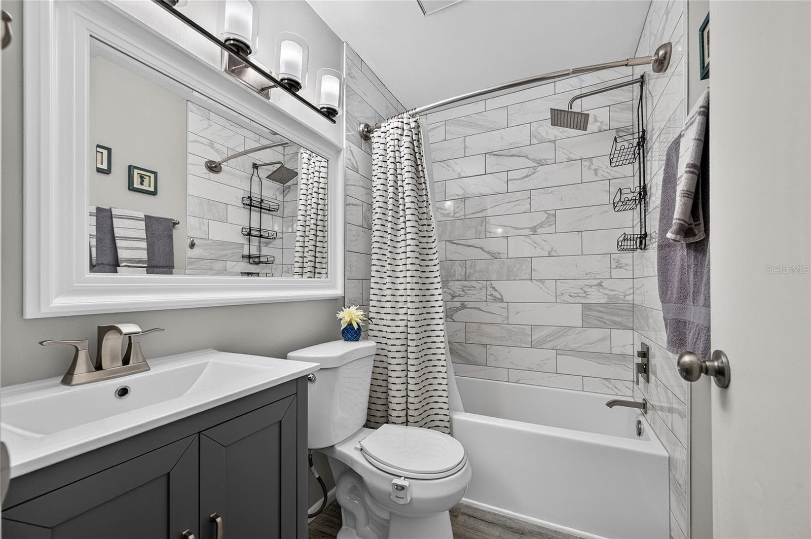Bathroom - 1634 STICKNEY POINT RD #34-202, SARASOTA