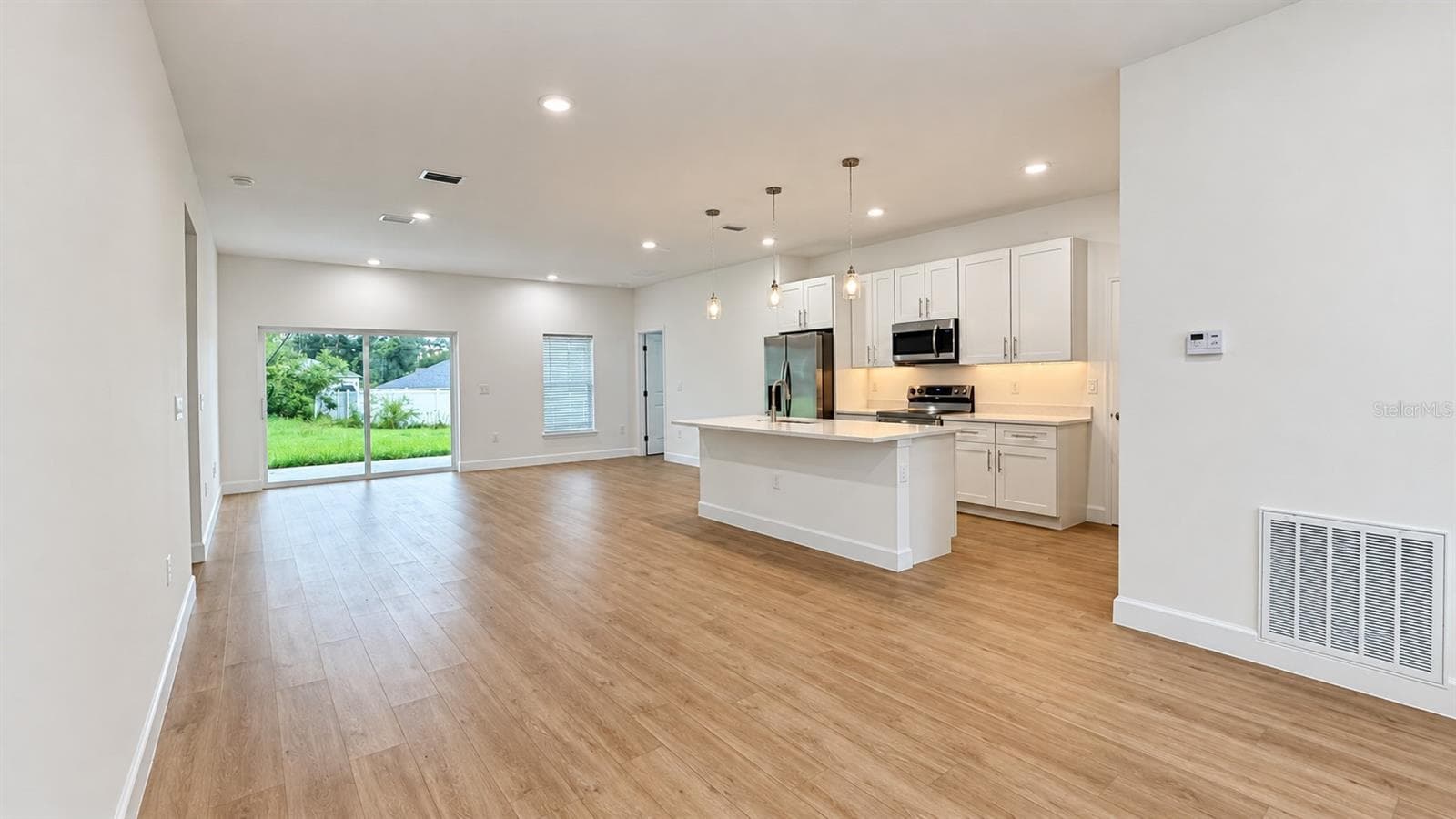 Single Family Residence at 16769 SW 47TH CT RD, OCALA, photo 11 of 34