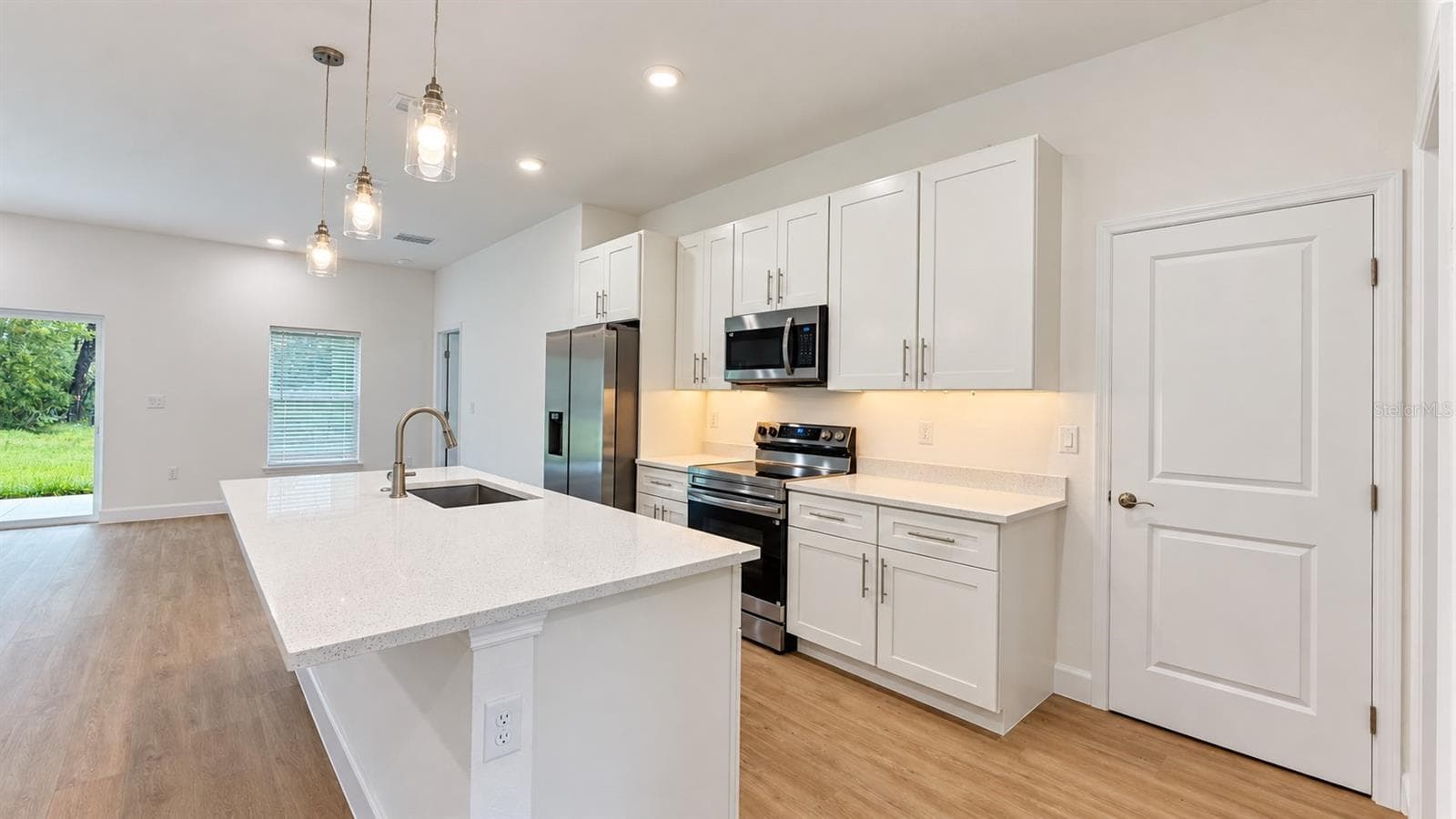 Single Family Residence at 16769 SW 47TH CT RD, OCALA, photo 14 of 34