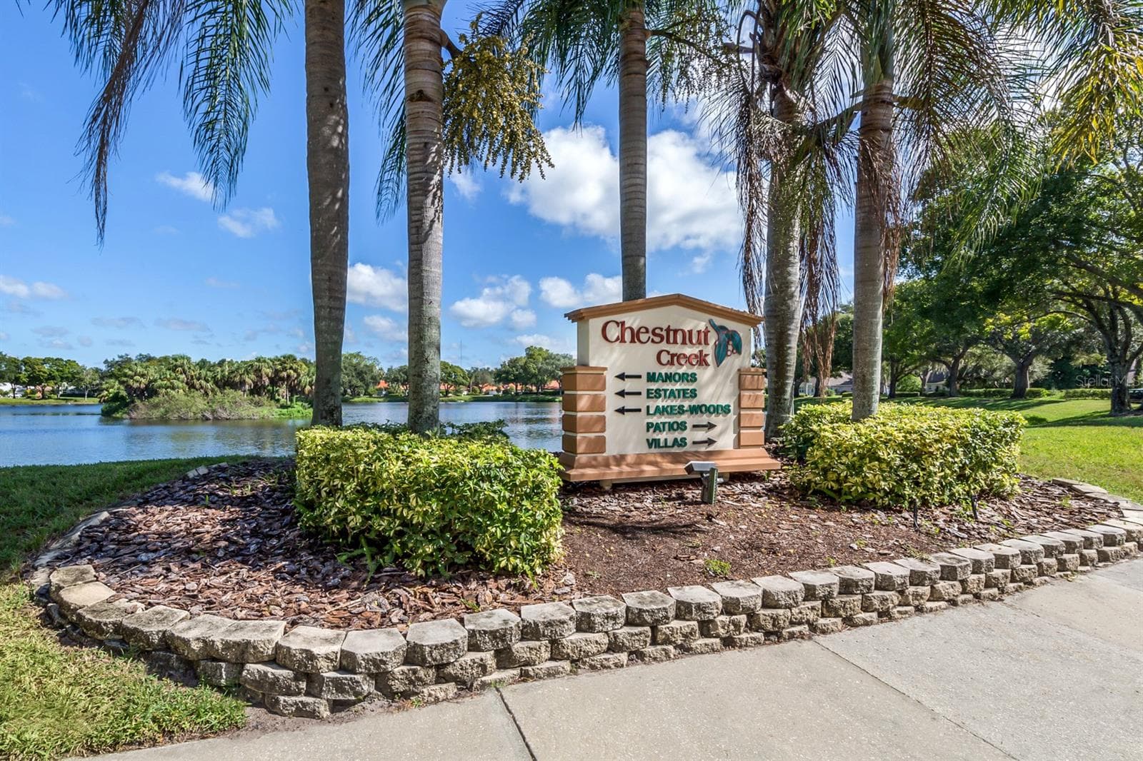Single Family Residence at 443 BERMUDA ISLES CIR, VENICE, photo 38 of 78