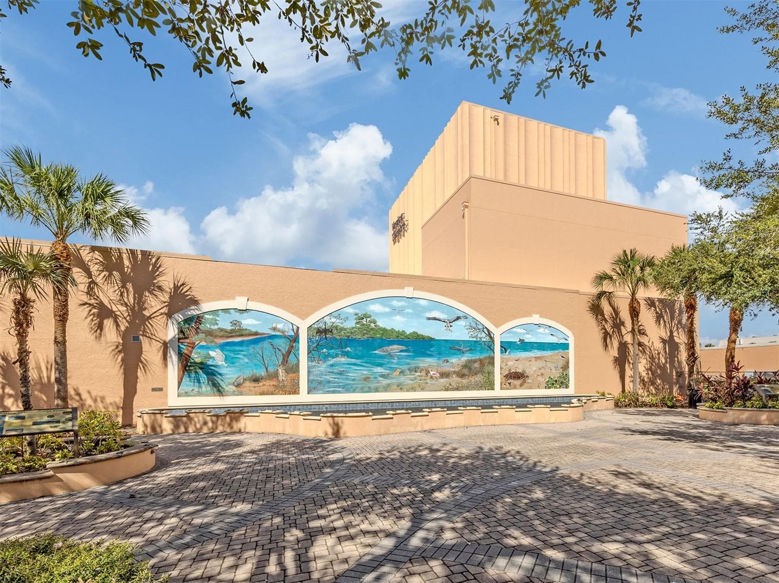 Single Family Residence at 443 BERMUDA ISLES CIR, VENICE, photo 66 of 78