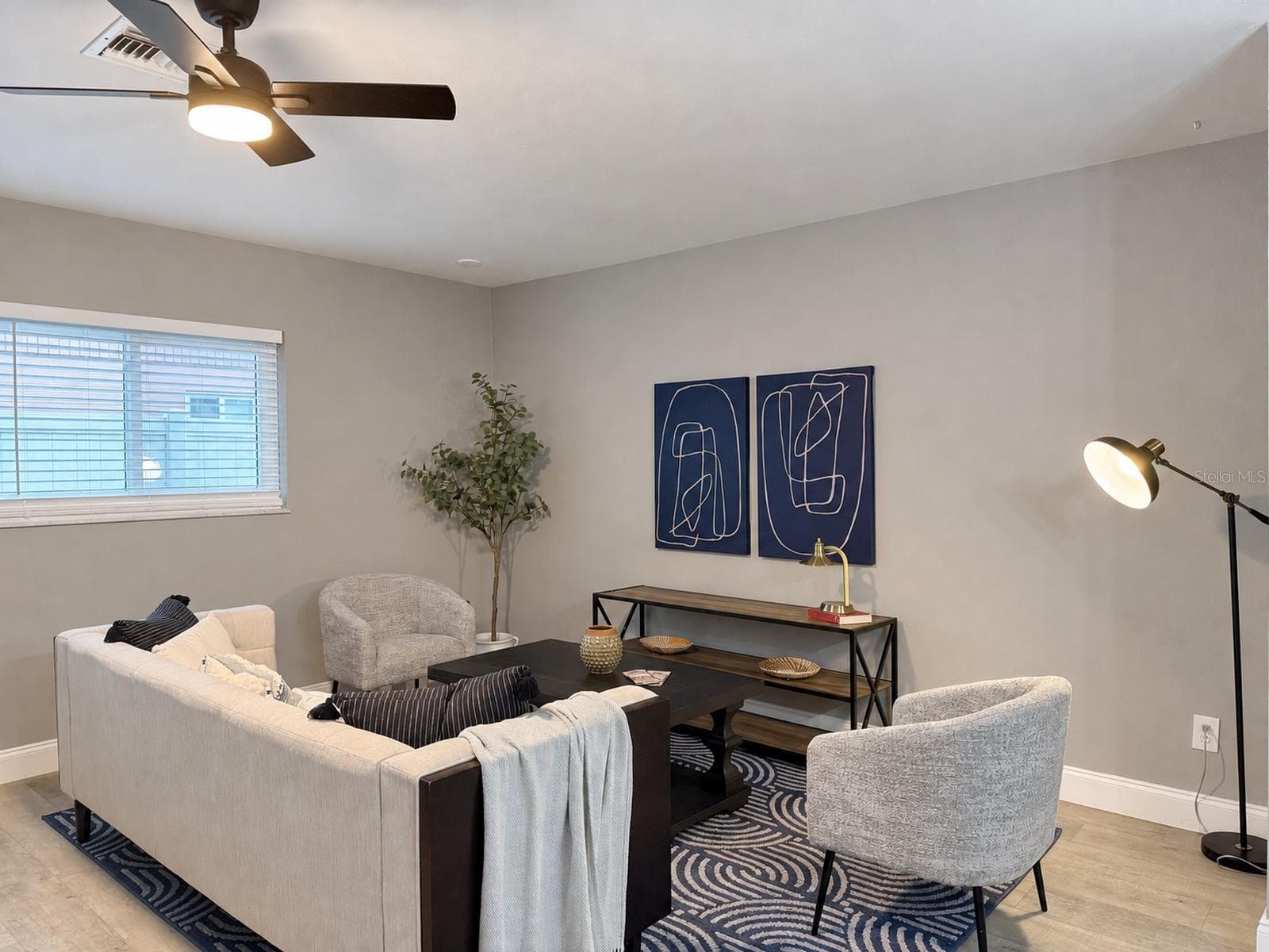 Single Family Residence at 7400 LOCUST ST NE, ST PETERSBURG, photo 10 of 29
