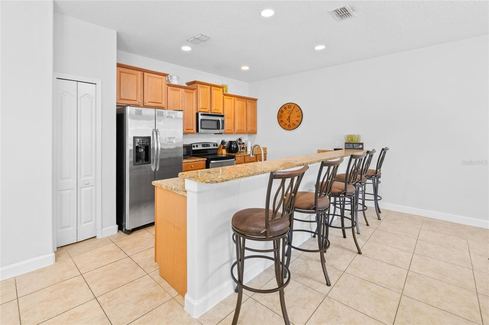 Townhouse at 3081 BEACH PALM AVE, KISSIMMEE, photo 11 of 55