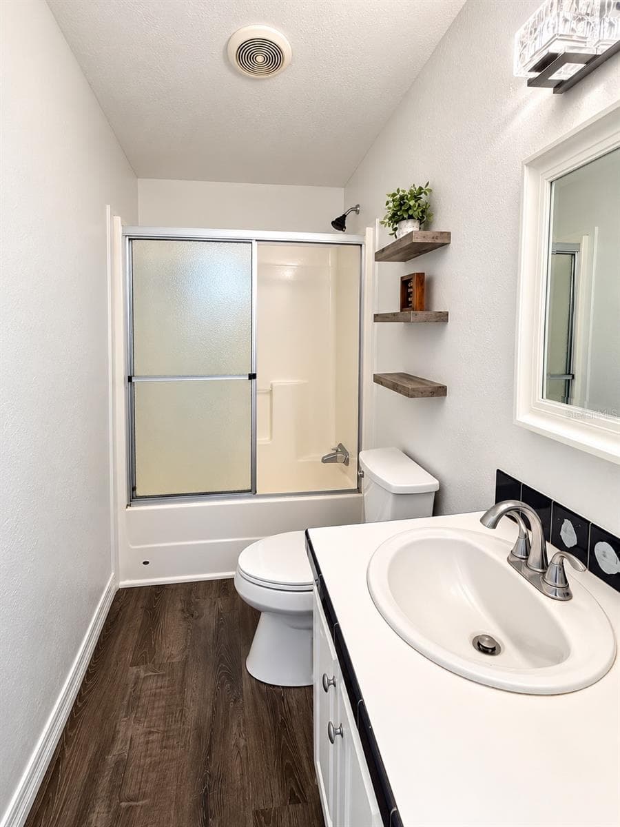Manufactured Home at 1424 SE PLUM DR, ARCADIA, photo 11 of 22