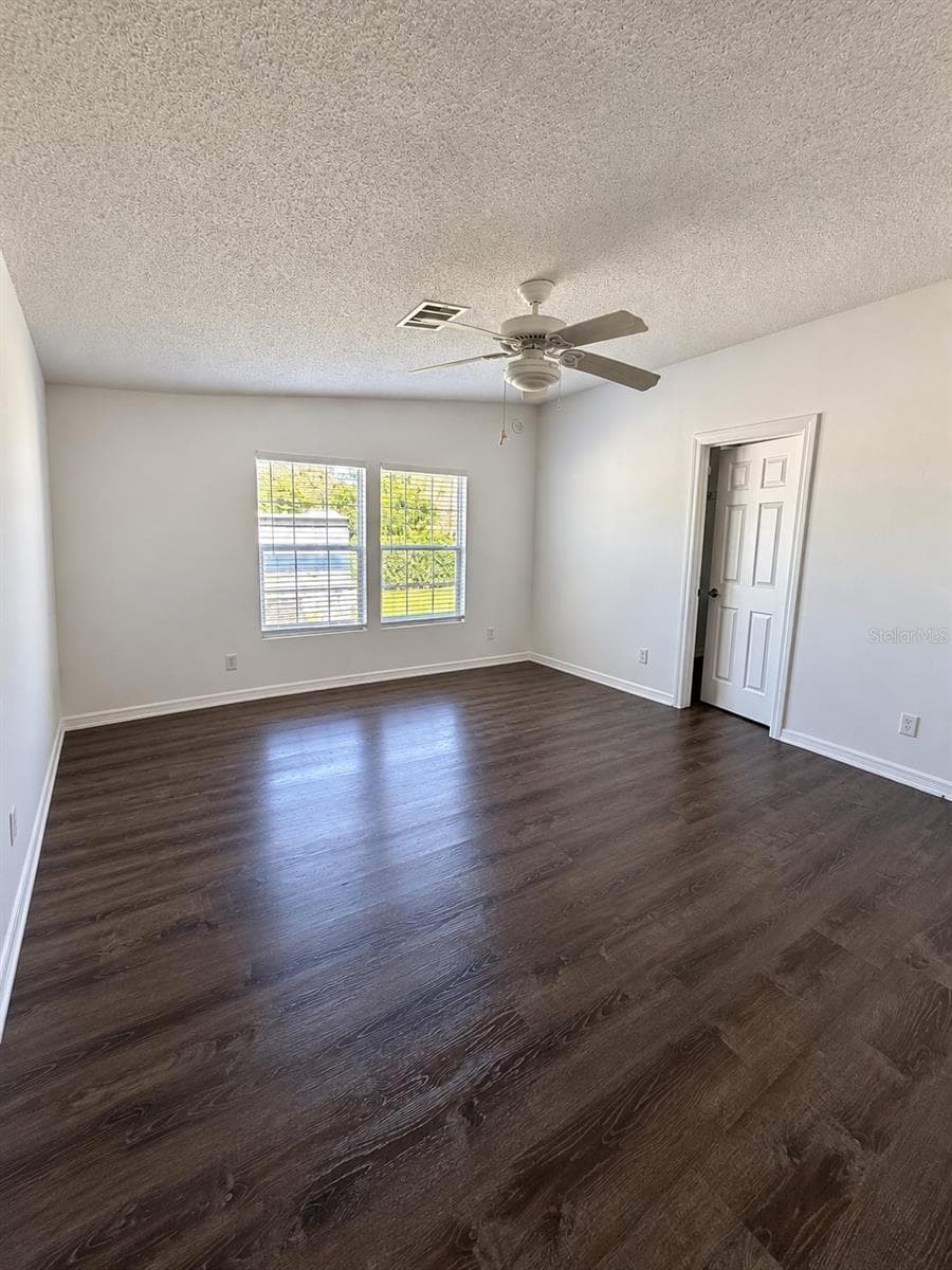 Manufactured Home at 1424 SE PLUM DR, ARCADIA, photo 15 of 22