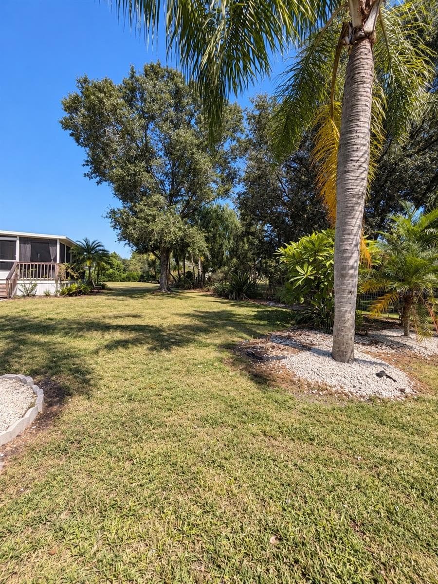 Manufactured Home at 1424 SE PLUM DR, ARCADIA, photo 21 of 22