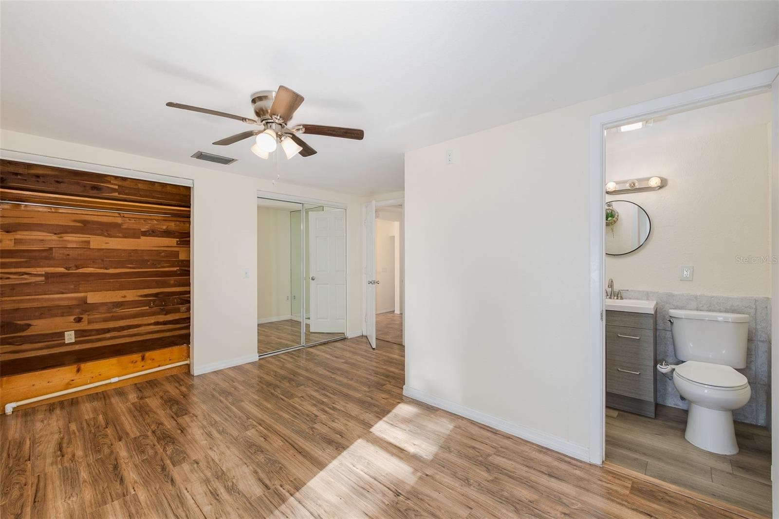 Single Family Residence at 3138 BLUFF BLVD, HOLIDAY, photo 34 of 83