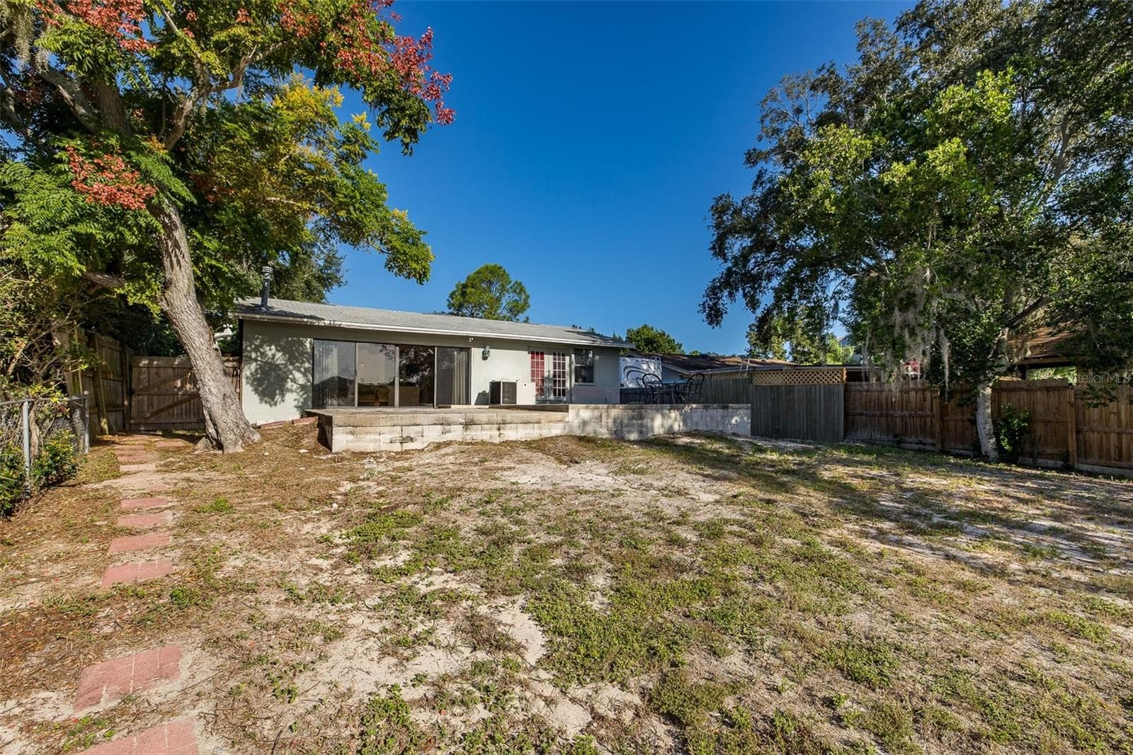 Single Family Residence at 3138 BLUFF BLVD, HOLIDAY, photo 69 of 83