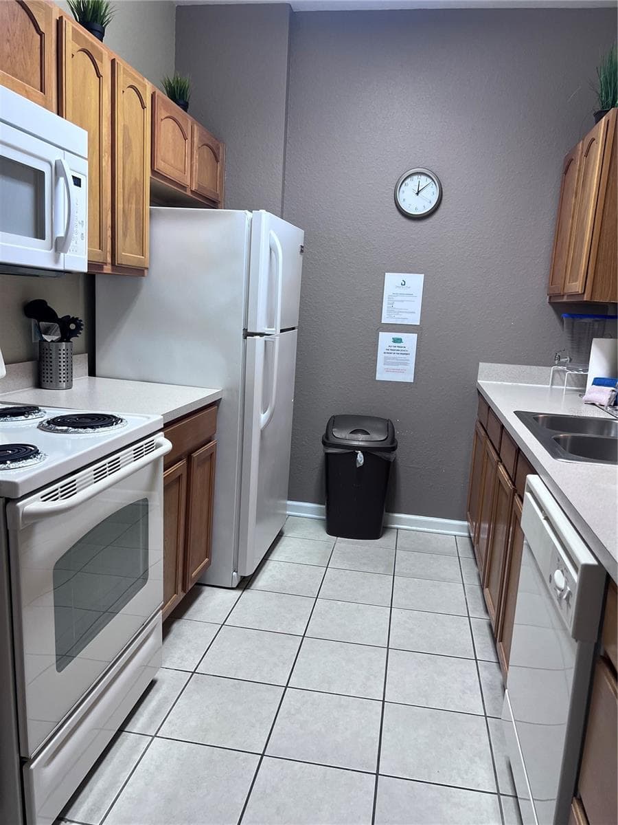 Condominium at 2788 ALMATON LOOP #401, KISSIMMEE, photo 9 of 29