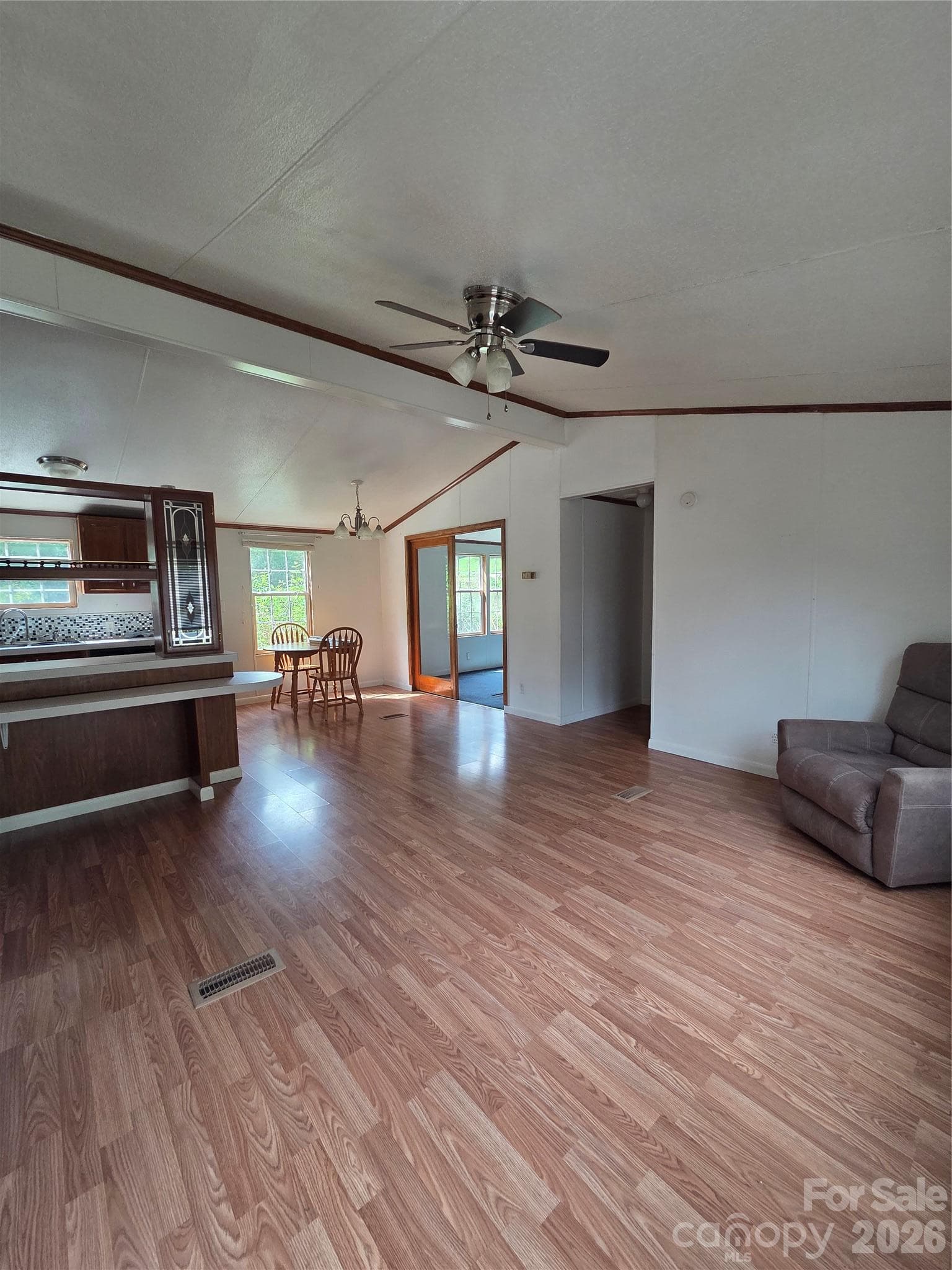 Single Family Residence at 117 Nakoma Place, Whittier, photo 11 of 30