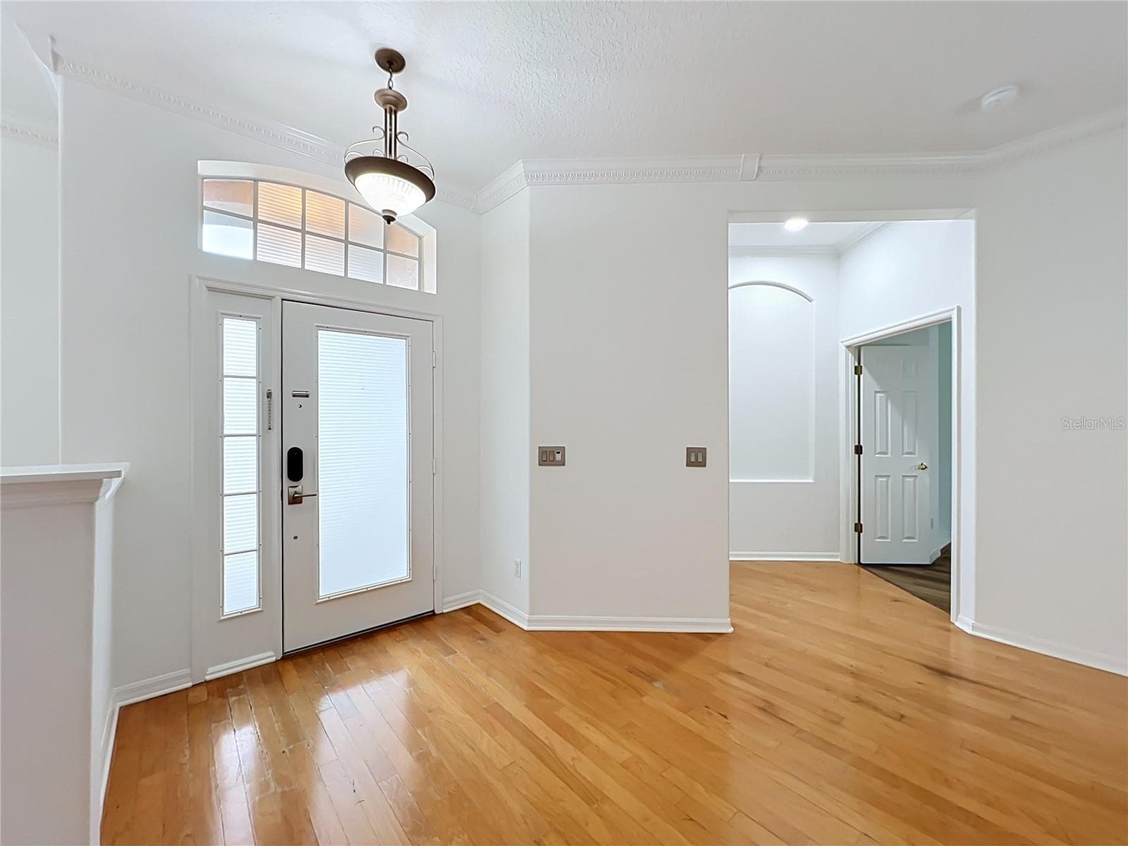 Single Family Residence at 2462 GREENWILLOW DR, ORLANDO, photo 16 of 101