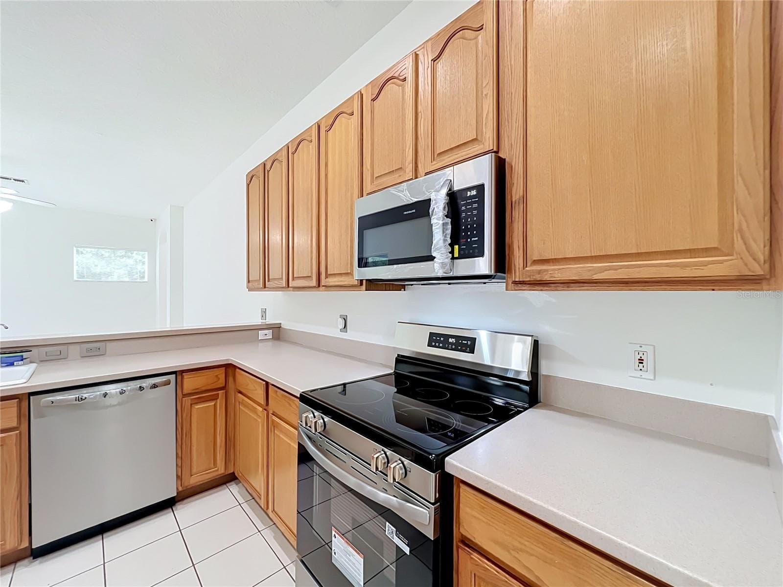 Single Family Residence at 2462 GREENWILLOW DR, ORLANDO, photo 27 of 101