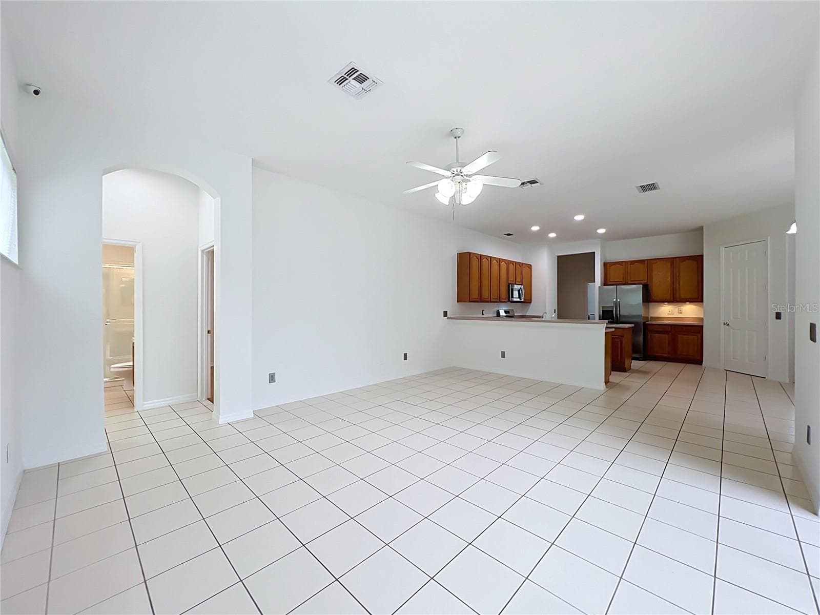 Single Family Residence at 2462 GREENWILLOW DR, ORLANDO, photo 37 of 101