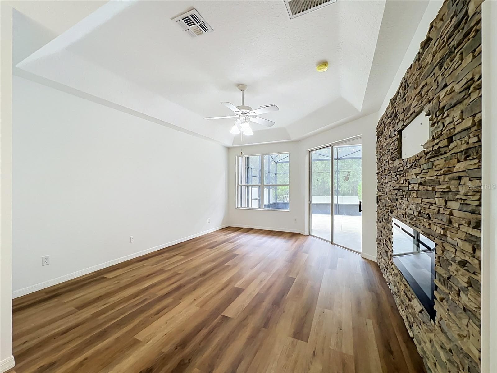 Single Family Residence at 2462 GREENWILLOW DR, ORLANDO, photo 44 of 101