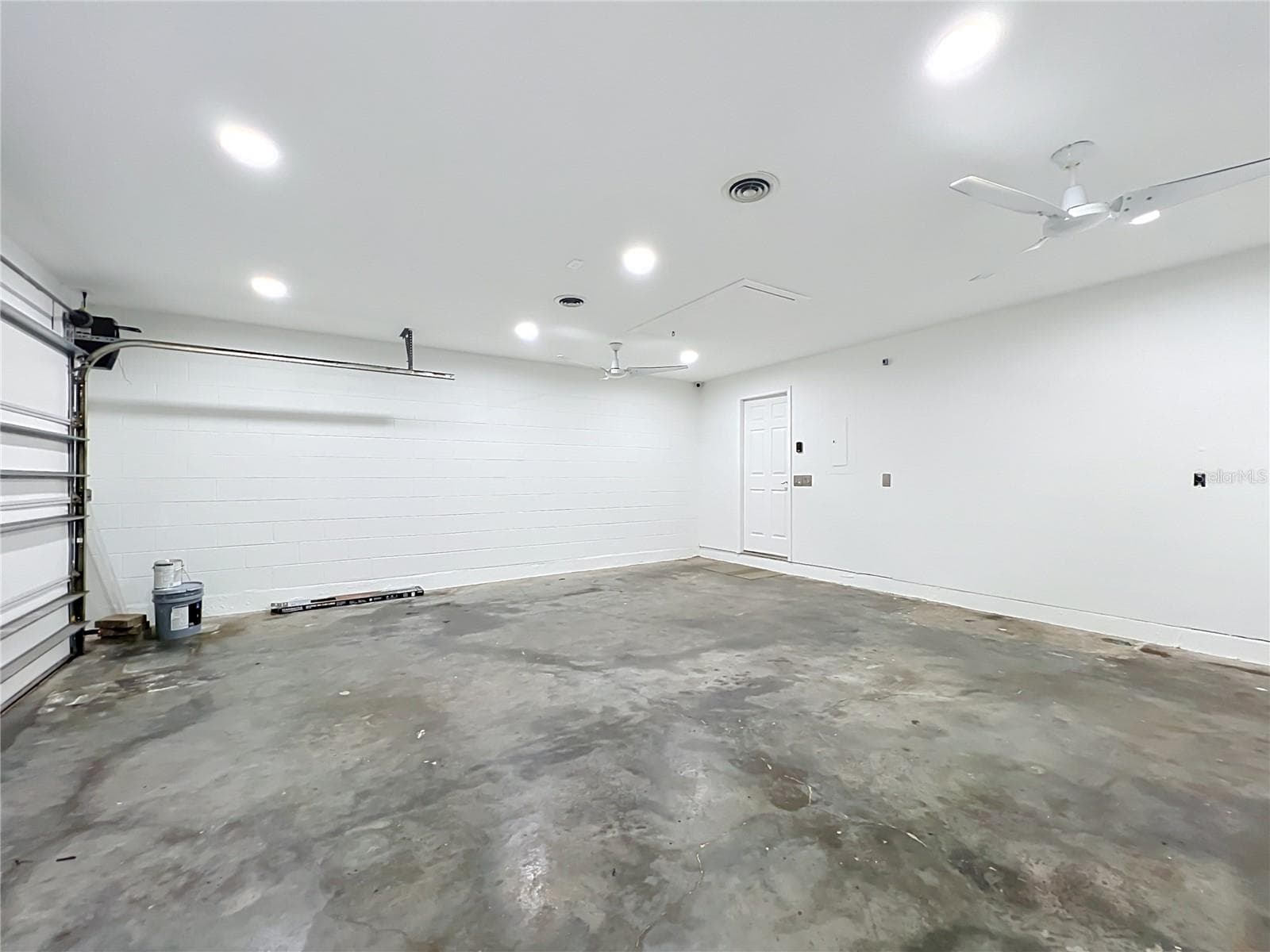 Single Family Residence at 2462 GREENWILLOW DR, ORLANDO, photo 68 of 101