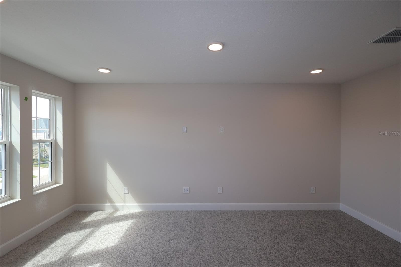 Single Family Residence at 5278 HIGH LINE DR, ST CLOUD, photo 19 of 24