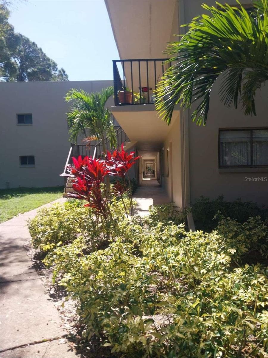 Unit - 1st Unit on LH Side - Ground Floor! - 3300 FOX CHASE CIR N #201, PALM HARBOR
