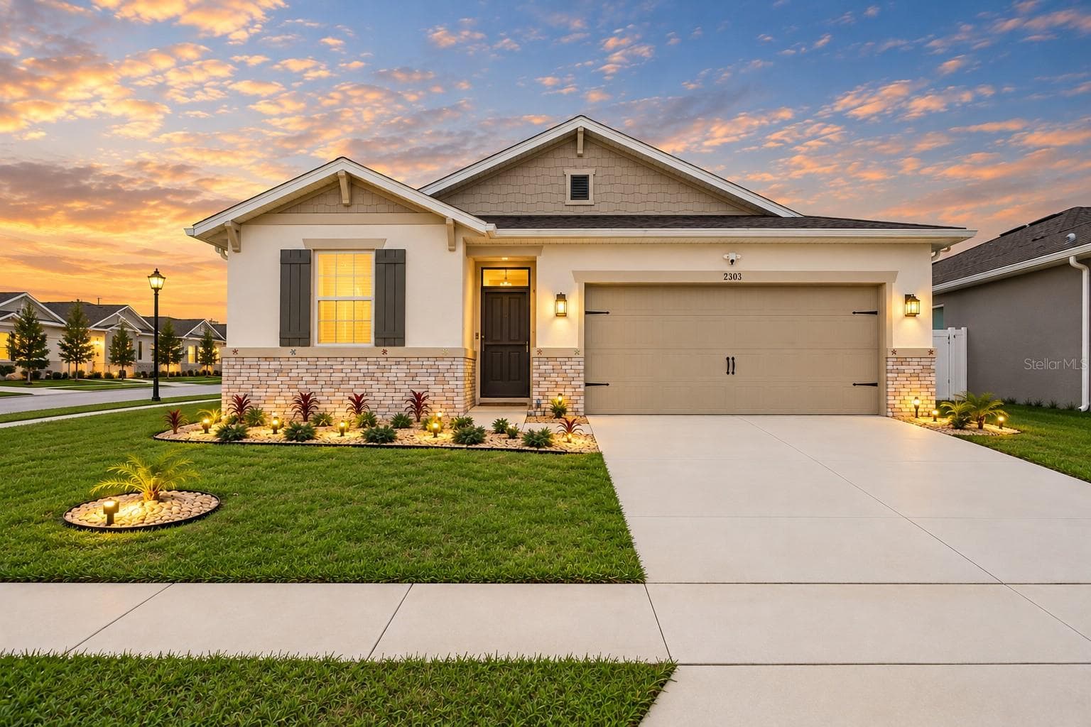 2303 JAGGER LN