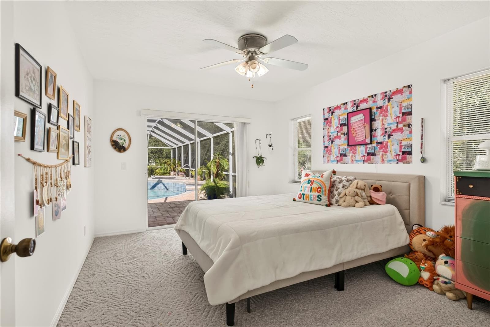 Guest Pool Bedroom - 3815 W BRAZILNUT RD, BEVERLY HILLS