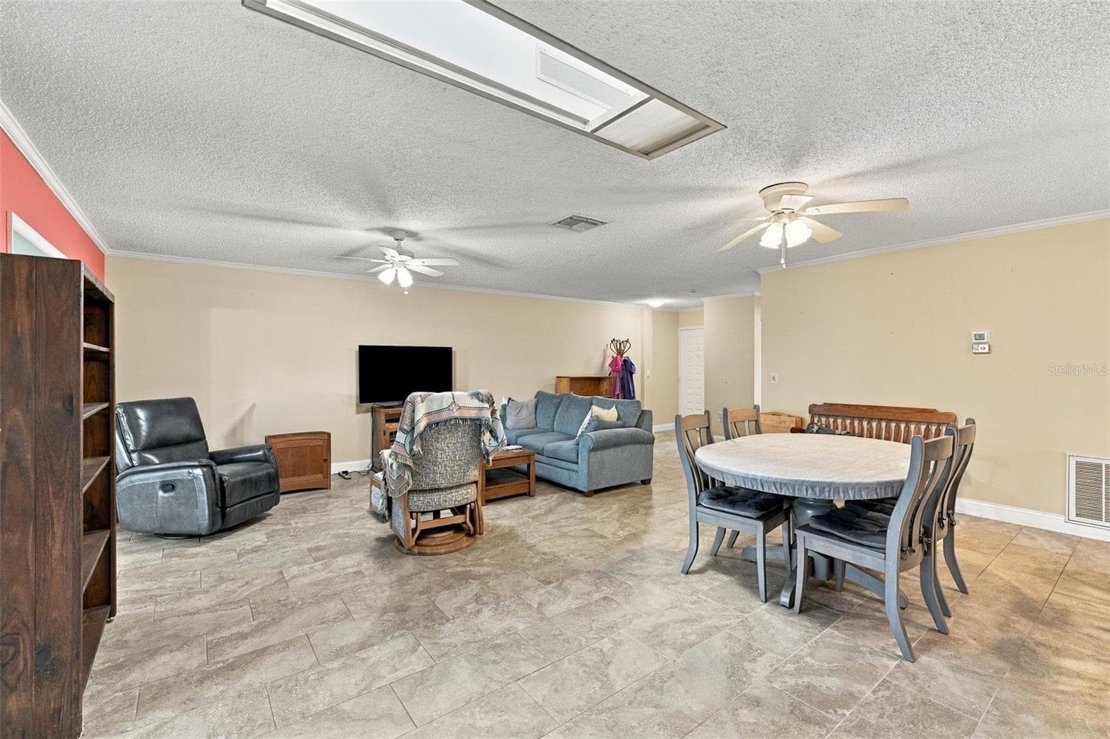 Family Room/Dining Room Combo - 2519 LONIGAN PL #287, SUN CITY CENTER