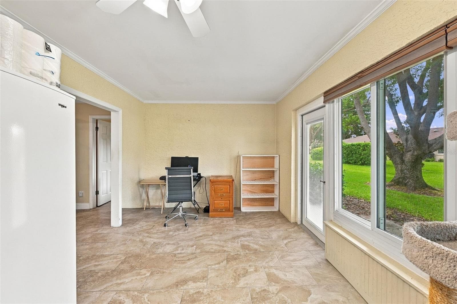 Florida Room - 2519 LONIGAN PL #287, SUN CITY CENTER
