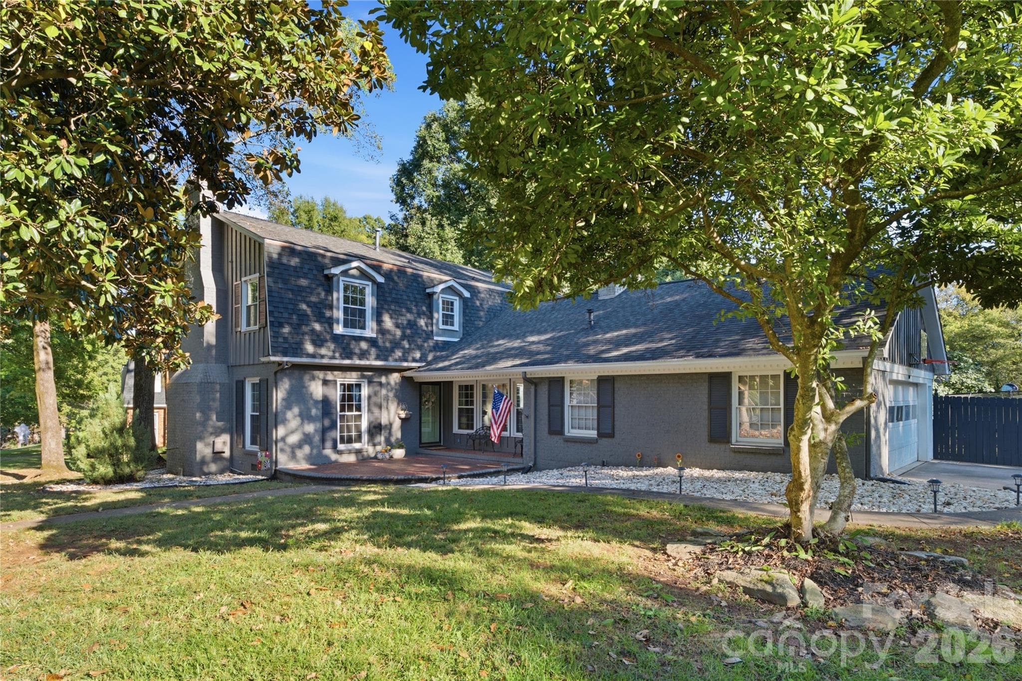 Single Family Residence at 1200 Charter Place, Charlotte, photo 2 of 48