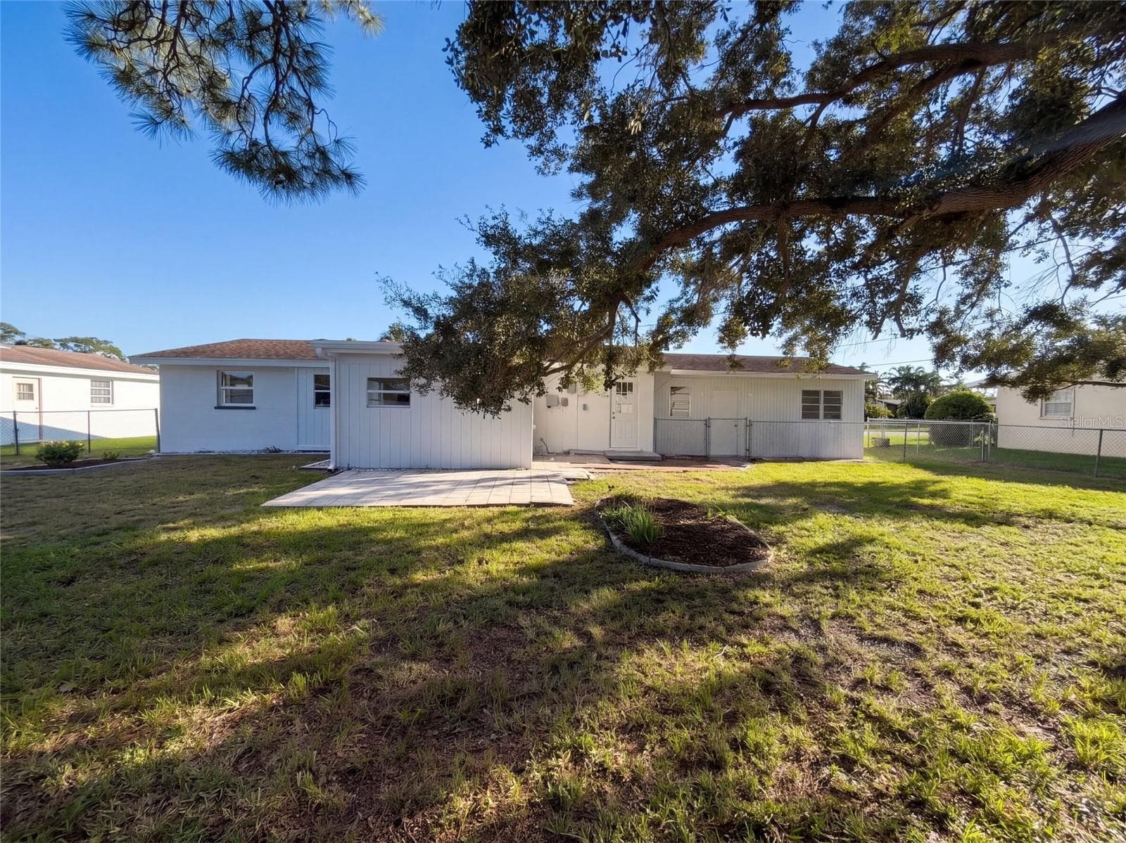 Single Family Residence at 117 66TH AVE W, BRADENTON, photo 5 of 25