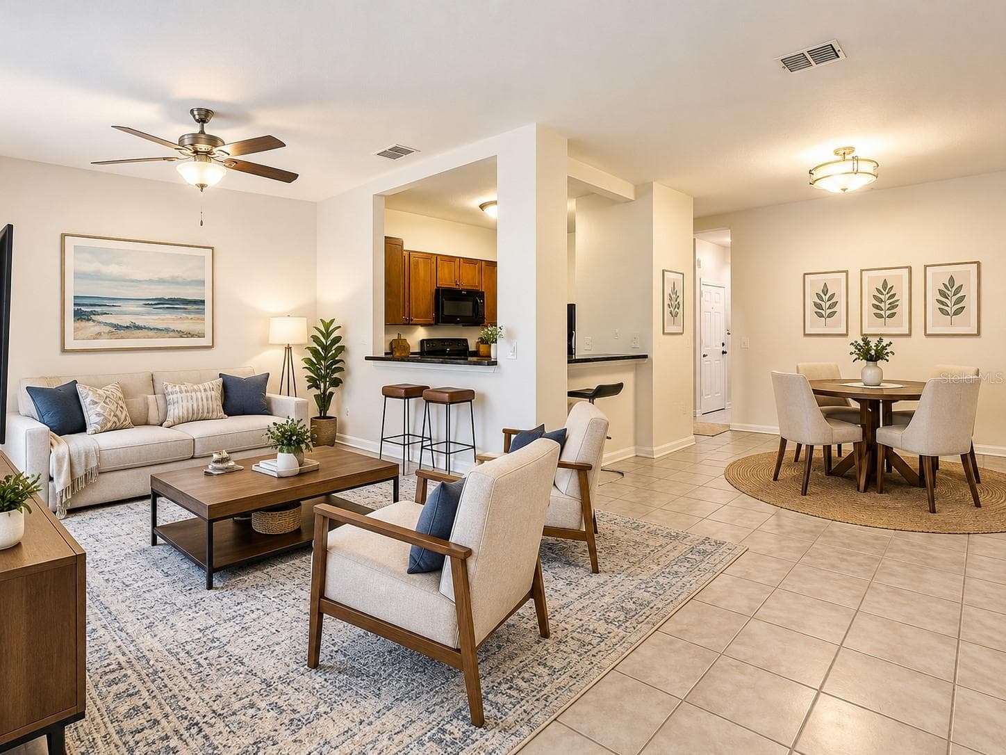 Townhouse at 8009 TIPPERARY LN, TAMPA, photo 4 of 22