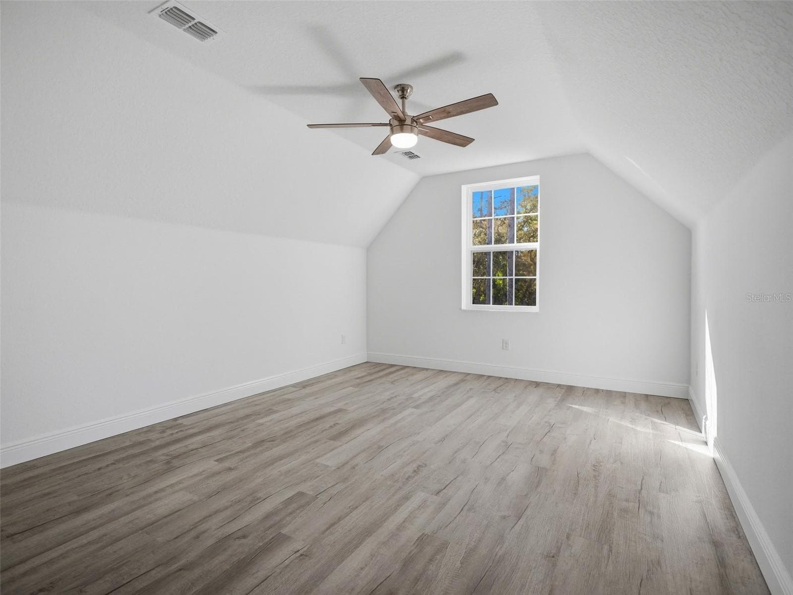 Single Family Residence at 13193 BARNEVELDE RD, WEEKI WACHEE, photo 37 of 59