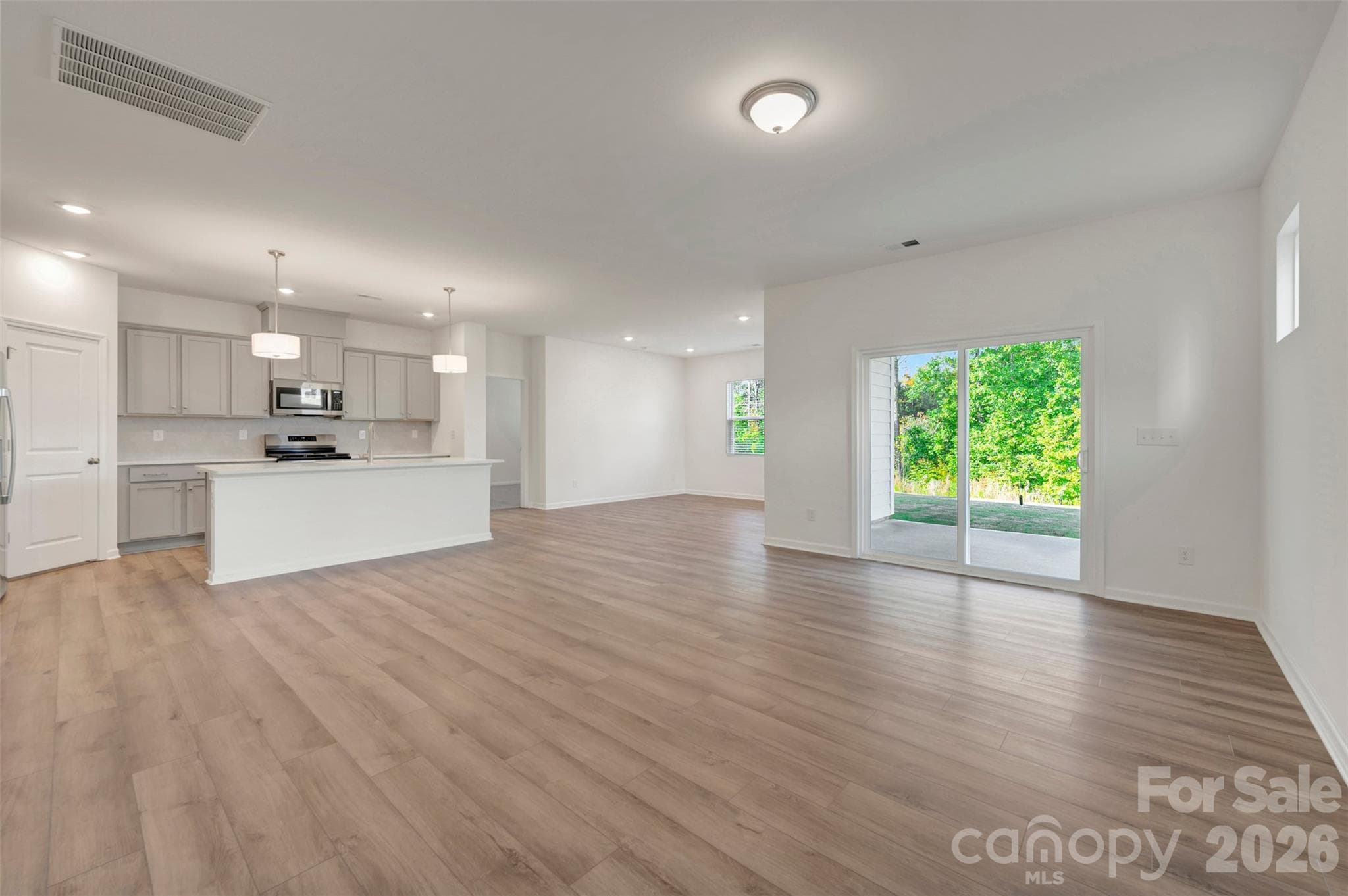 Family room - 8895 Visgrove Drive, Sherrills Ford
