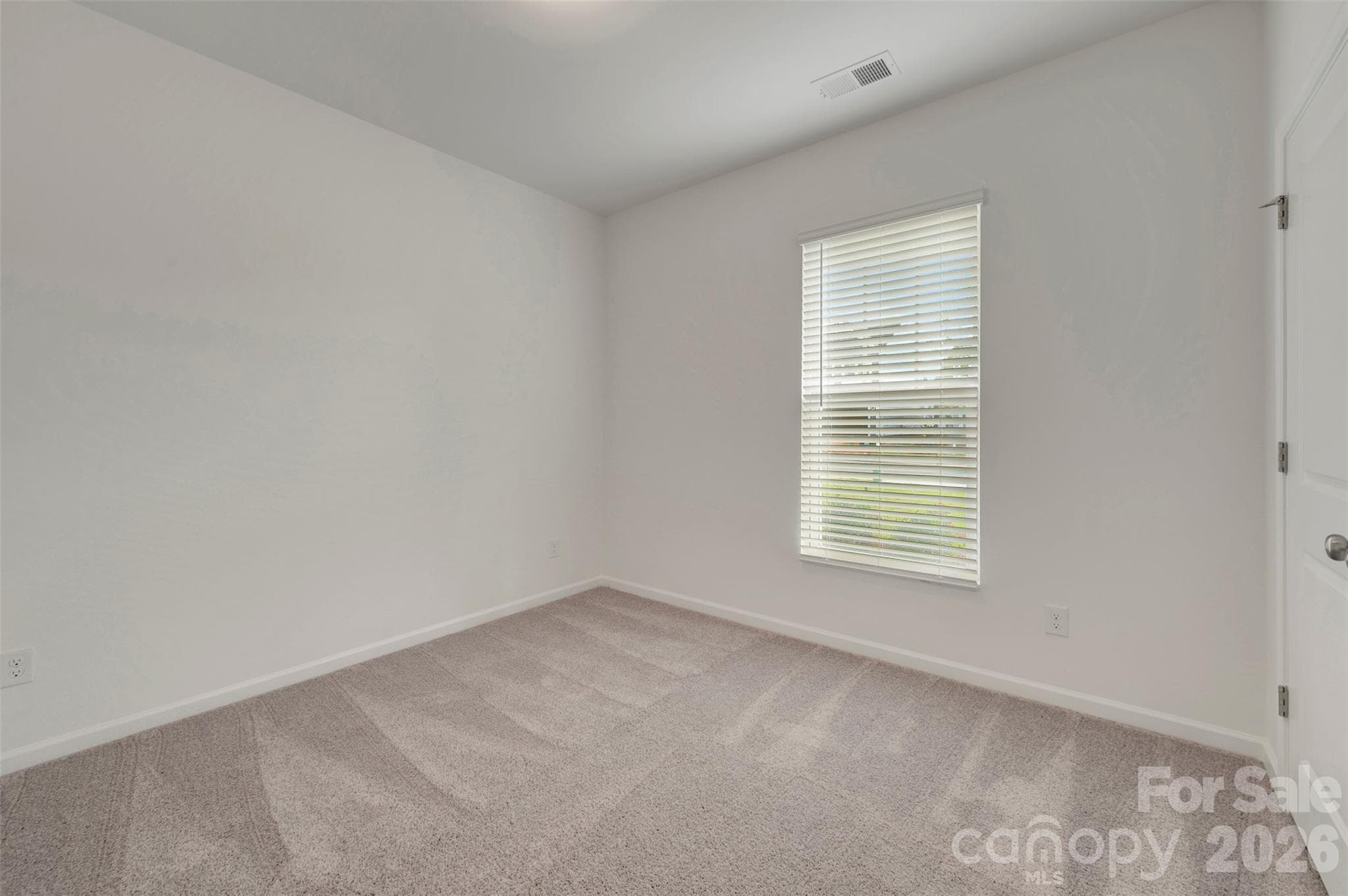 Secondary bedroom - 8895 Visgrove Drive, Sherrills Ford