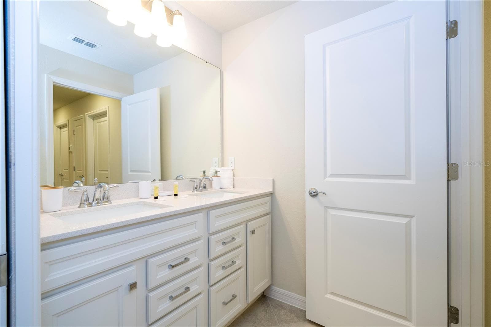 Townhouse at 1248 BLUE ISLAND DR, CLERMONT, photo 31 of 87