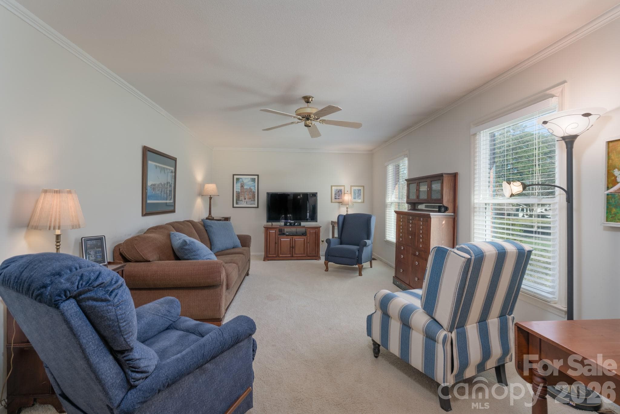 Single Family Residence at 2123 Poinsett Drive, Rock Hill, photo 2 of 33