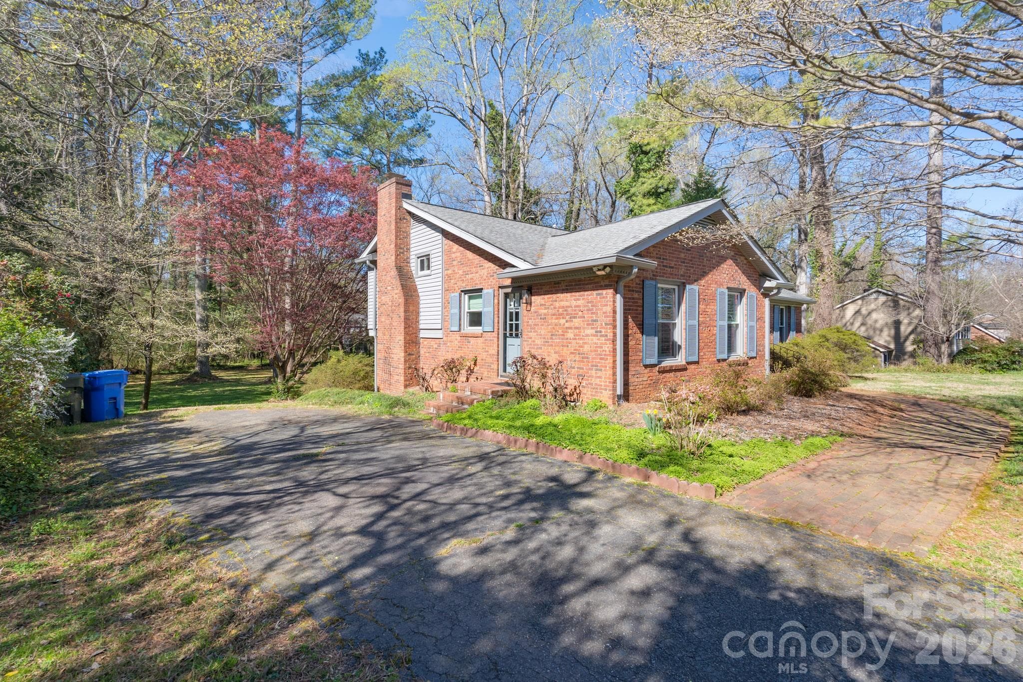 Single Family Residence at 2123 Poinsett Drive, Rock Hill, photo 24 of 33