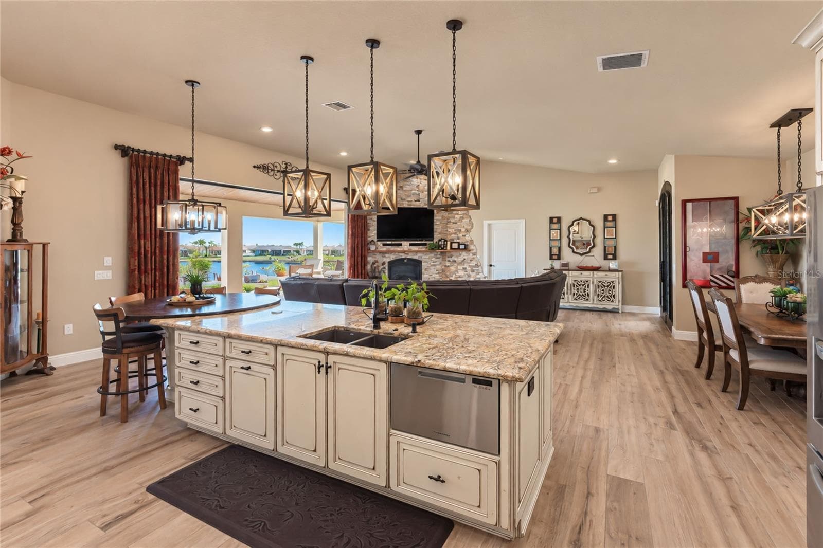 Single Family Residence at 4282 GILLOT BLVD, PORT CHARLOTTE, photo 16 of 79