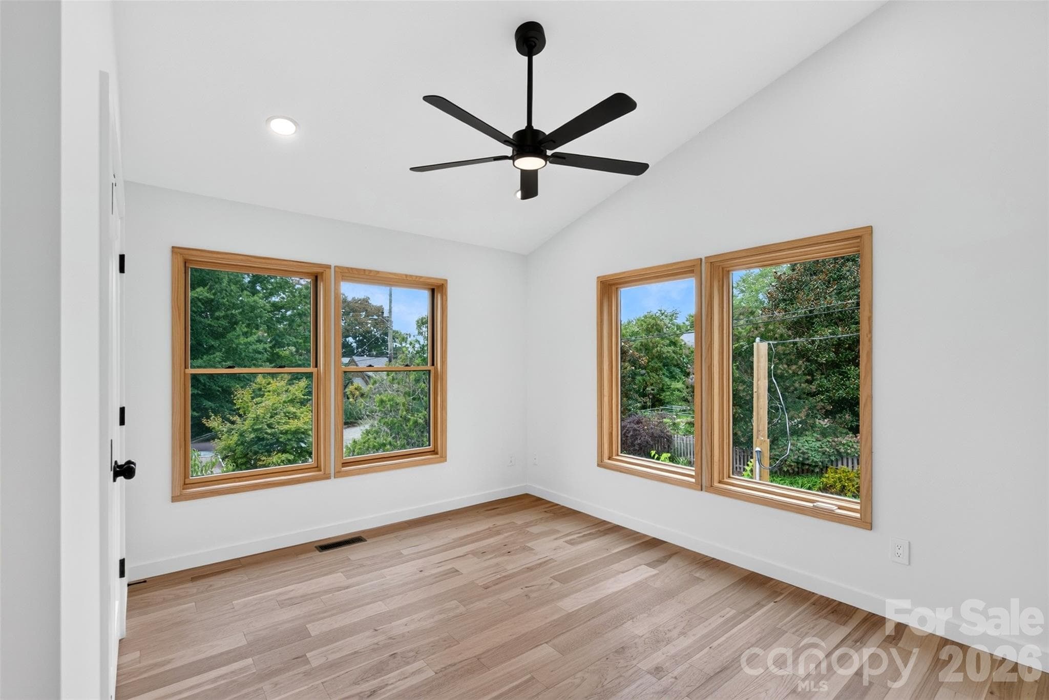 Single Family Residence at 5 Bellagio Place, Asheville, photo 22 of 36