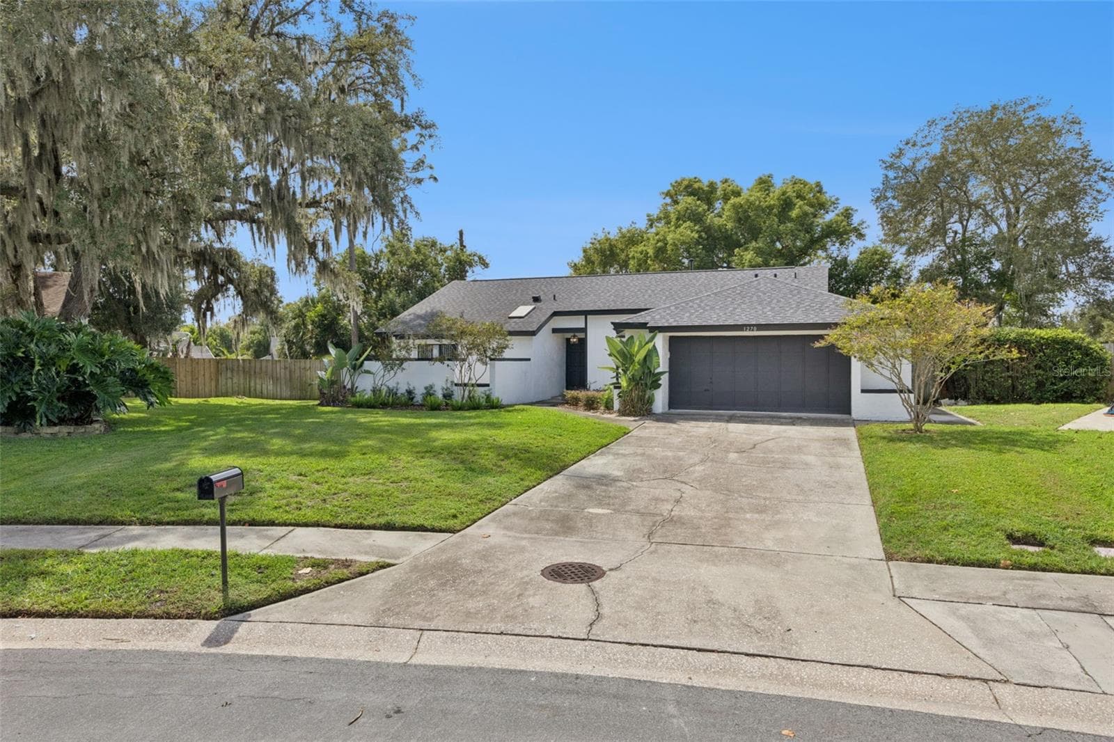 Single Family Residence at 1270 QUEEN ELAINE DR, CASSELBERRY, photo 2 of 21