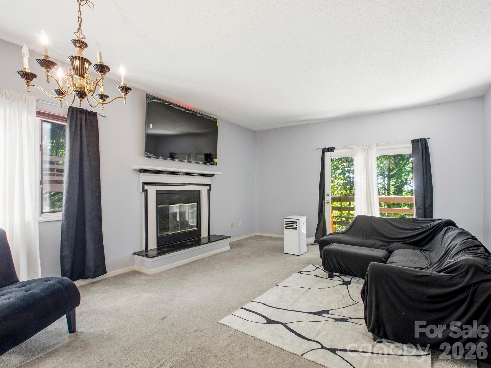 Condominium at 305 Piney Mountain Drive, Asheville, photo 5 of 18