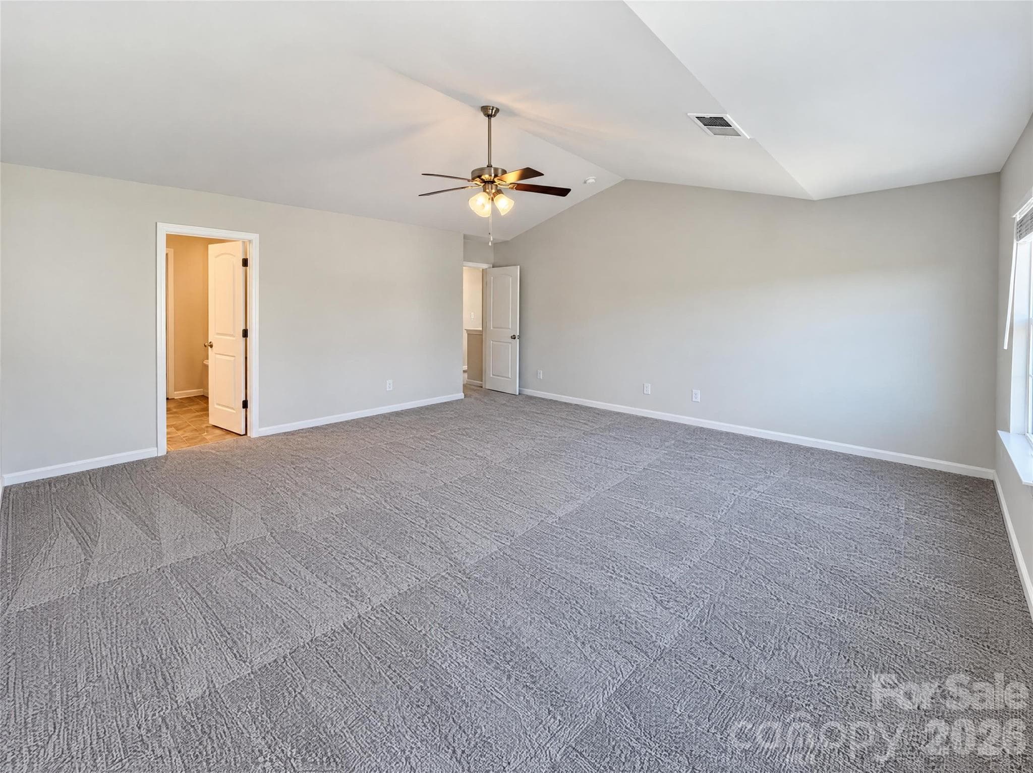 Single Family Residence at 7023 Branch Fork Road, Charlotte, photo 13 of 25