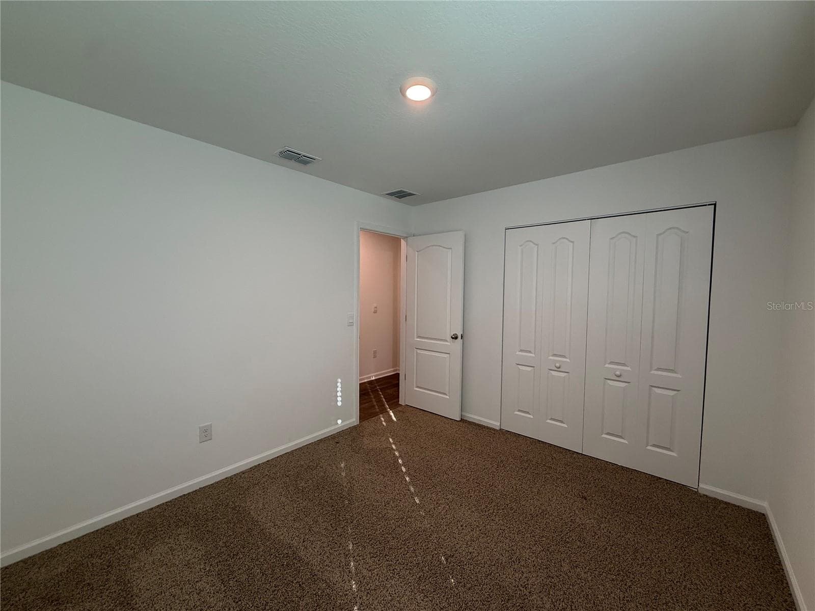 Single Family Residence at 9 RADIUM LN, PALM COAST, photo 11 of 38
