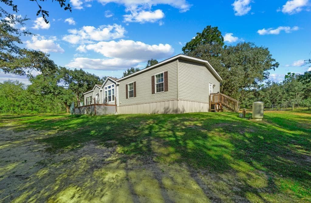 Manufactured Home at 4204 W DONALI CT, HOMOSASSA, photo 3 of 51