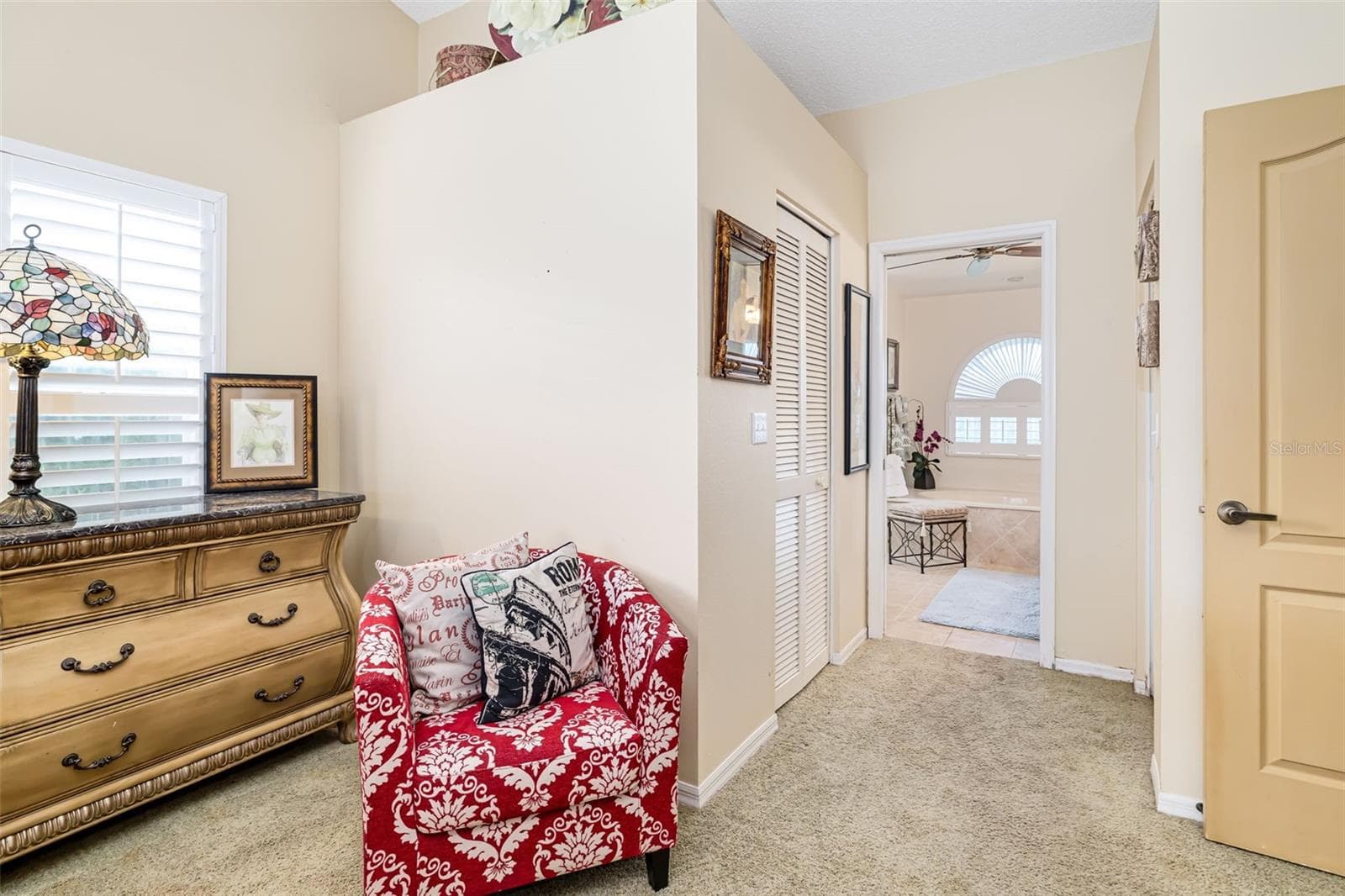 Single Family Residence at 9678 KNIGHTSBRIDGE CIR, SARASOTA, photo 30 of 57